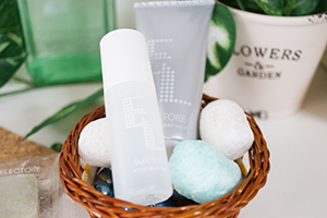 【レビュー】エレクトーレはたった10秒の簡単エイジングケアでした