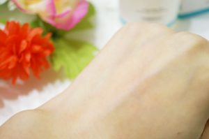 ホワイトフレッシュピーリングジェル