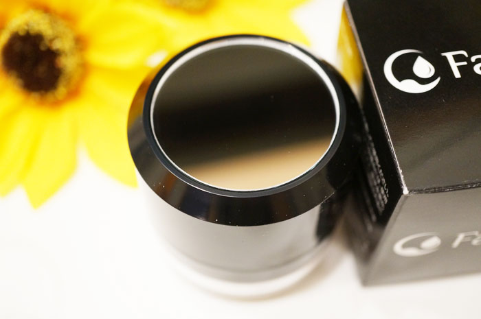 手汗対策ファリネ口コミ体験レビュー！デート中に手がつなげないお悩み解決★