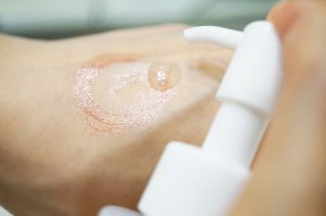 フラーレン＆ビタミンC誘導体配合クレンジングオイル